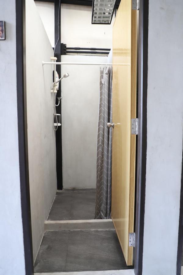 The Cube Hostel Khaosan Bangkok Luaran gambar
