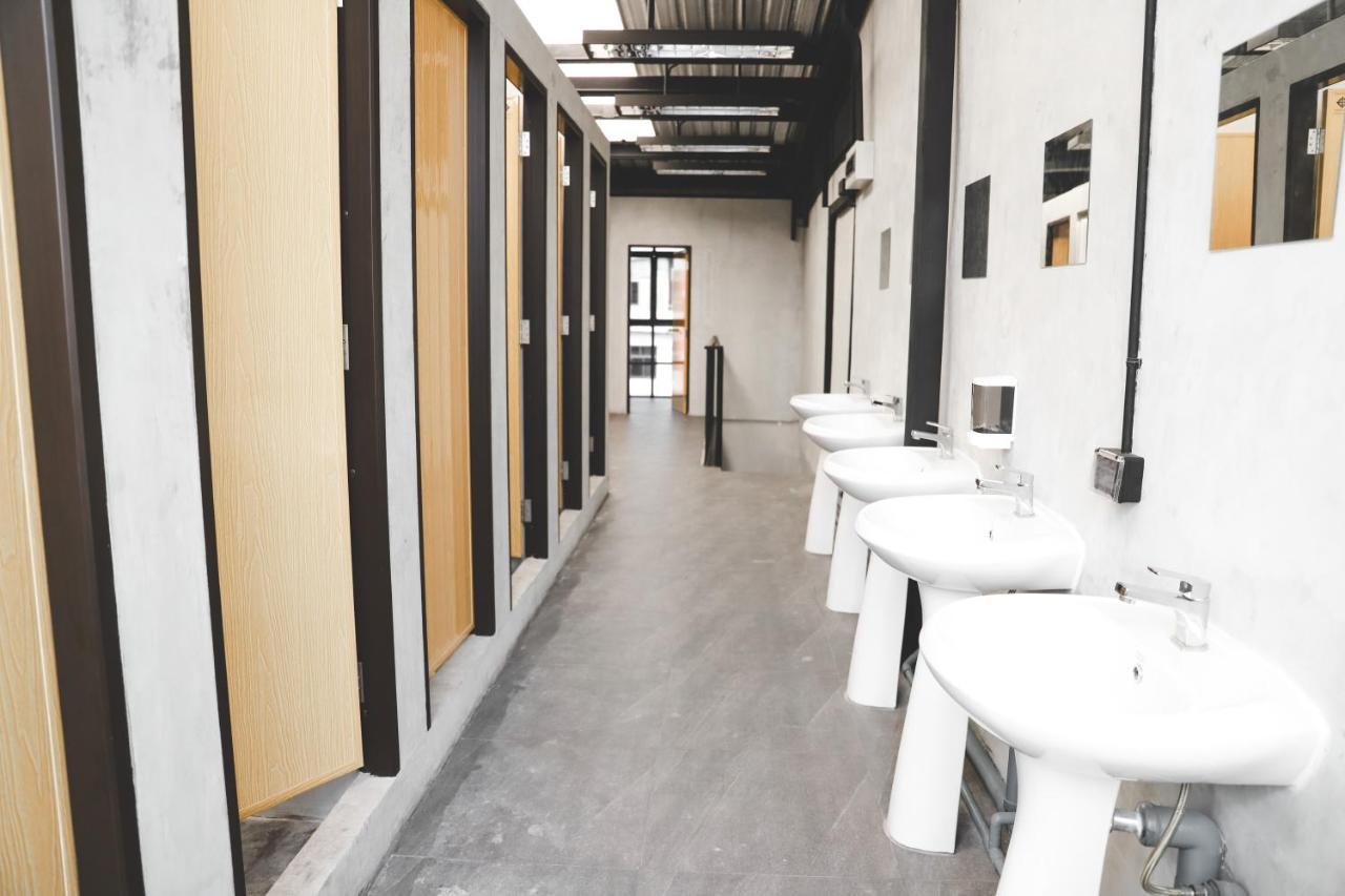 The Cube Hostel Khaosan Bangkok Luaran gambar