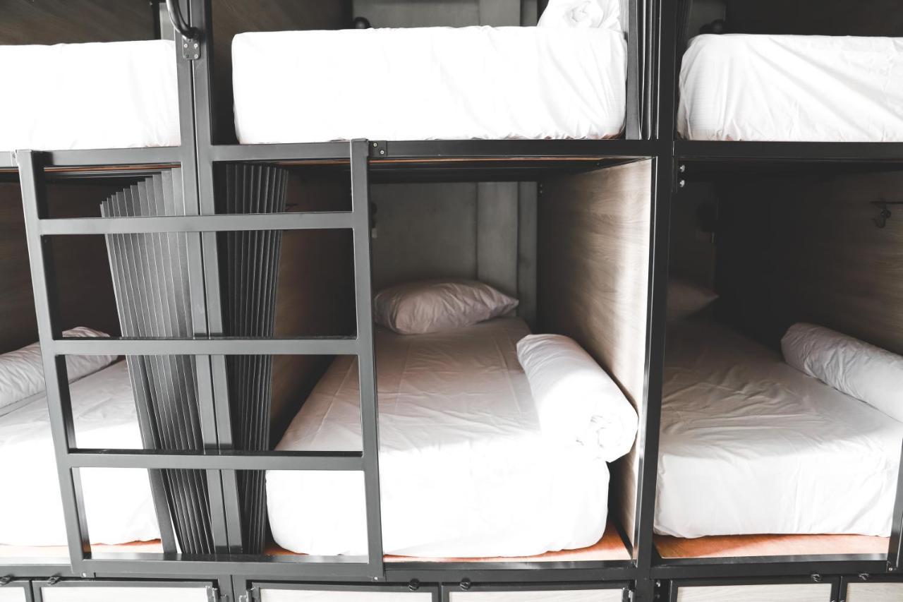 The Cube Hostel Khaosan Bangkok Luaran gambar